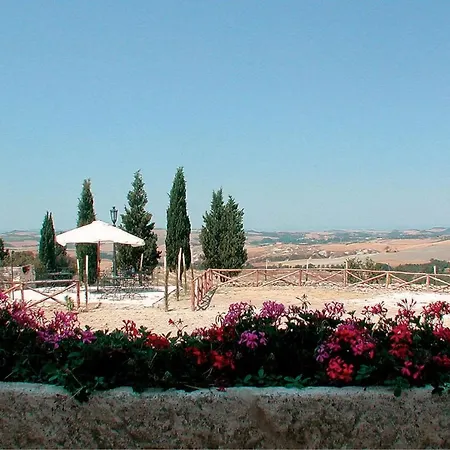 Villa San Gimignanello Sleeps 35 Pool Wifi *