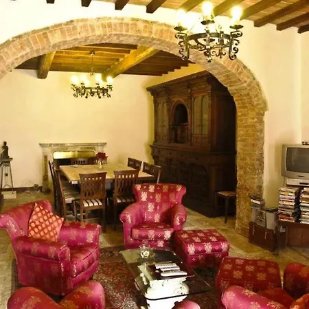 San Gimignanello Sleeps 35 Pool Wifi